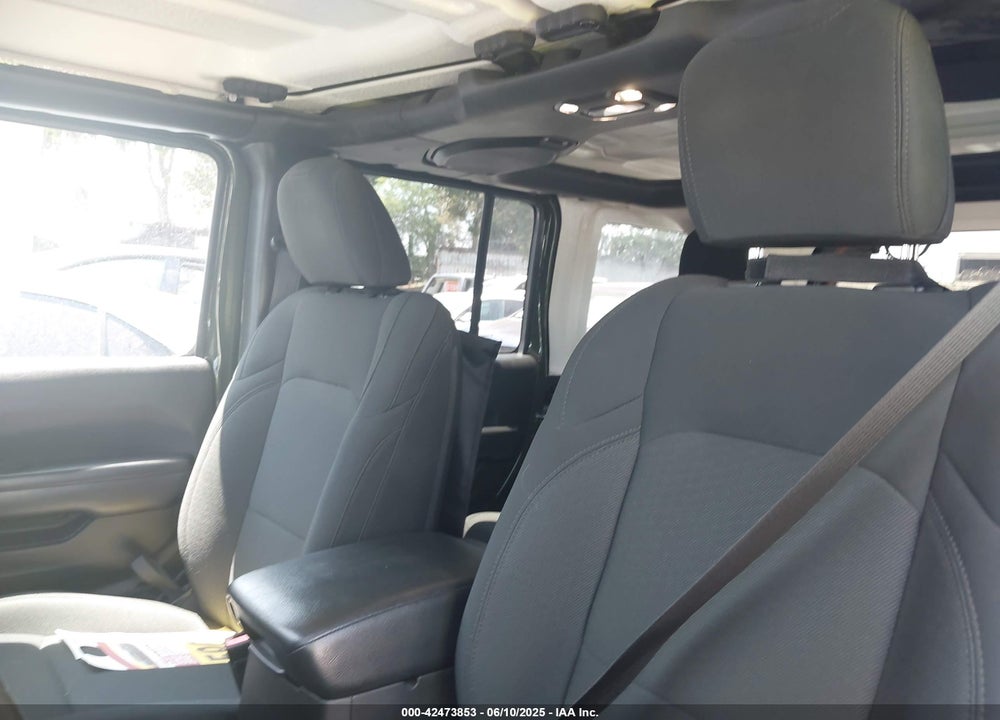 2021 JEEP WRANGLER UNLIMITED VIN: 1C4HJXDG7MW856138