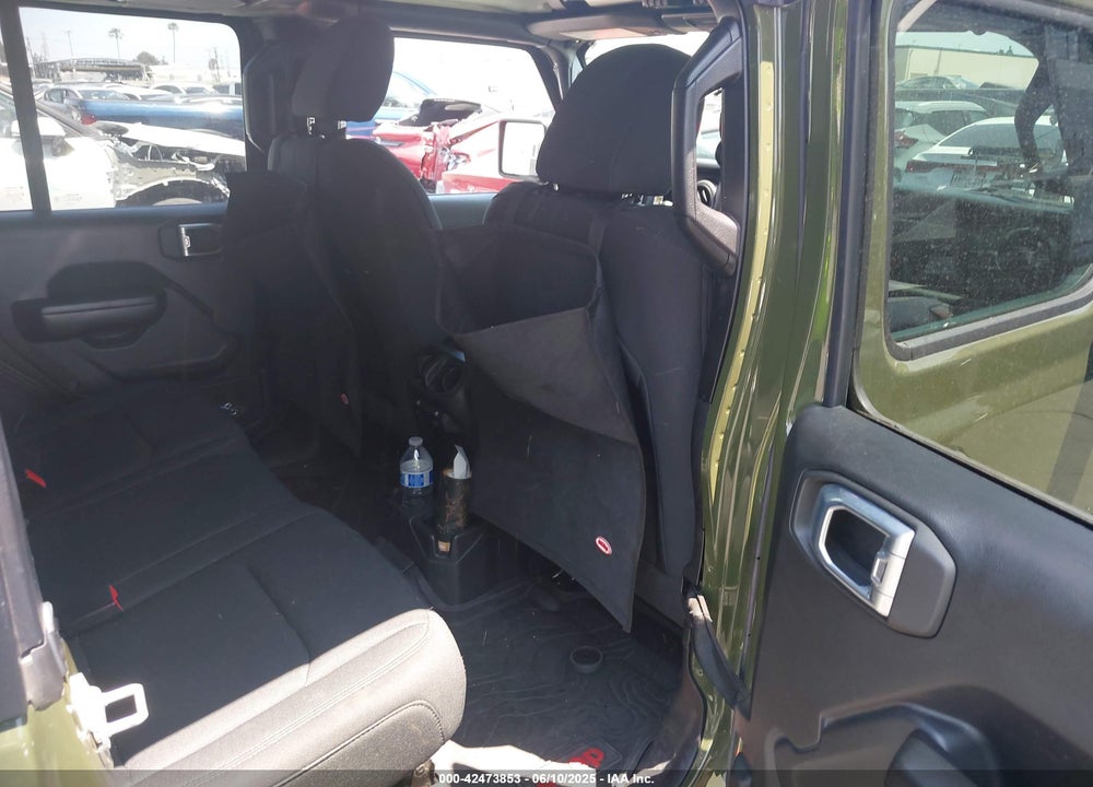 2021 JEEP WRANGLER UNLIMITED VIN: 1C4HJXDG7MW856138