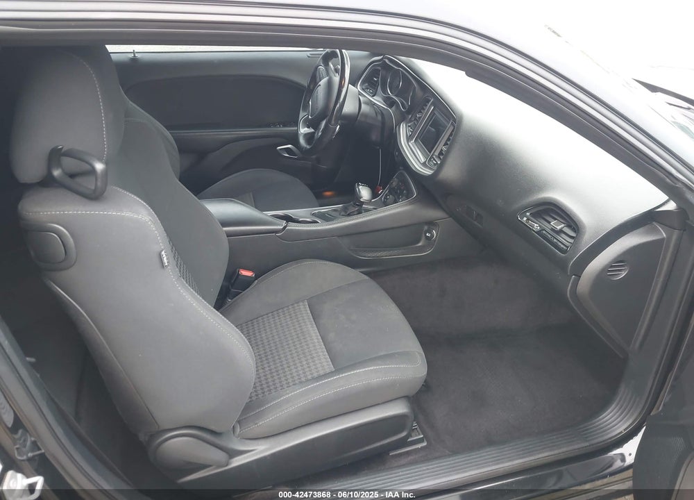 2019 DODGE CHALLENGER VIN: 2C3CDZBT4KH573662