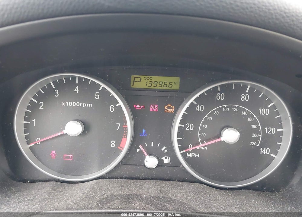 2007 HYUNDAI ACCENT VIN: KMHCM36C07U002897
