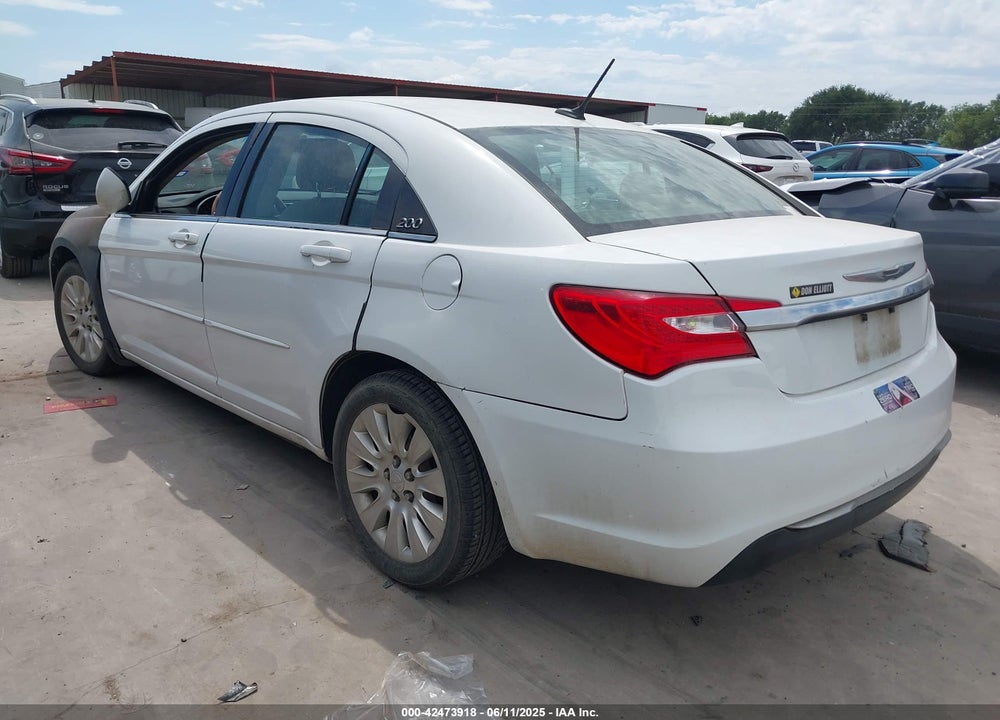 2013 CHRYSLER 200 LX VIN: 1C3CCBABXDN636194