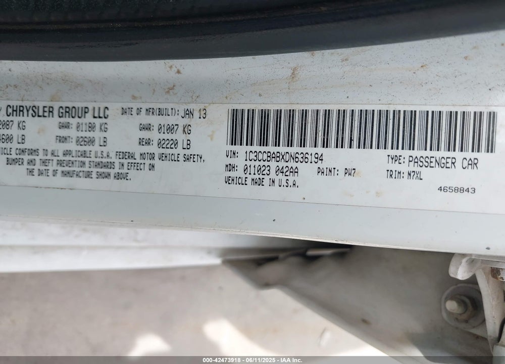 2013 CHRYSLER 200 LX VIN: 1C3CCBABXDN636194