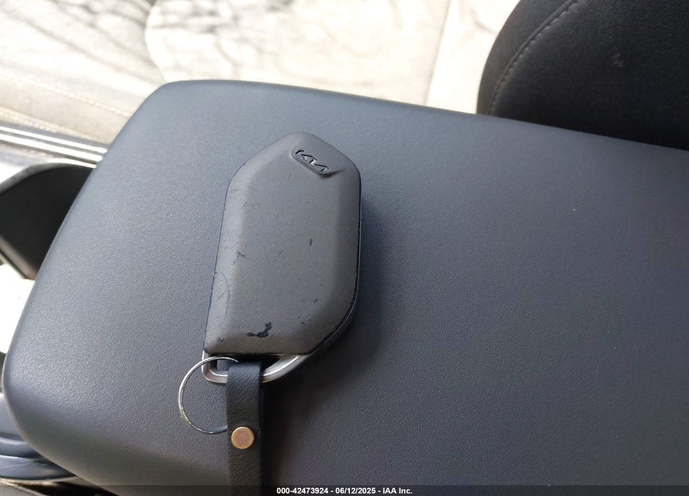 2025 KIA K4 VIN: 3KPFT4DE4SE021796