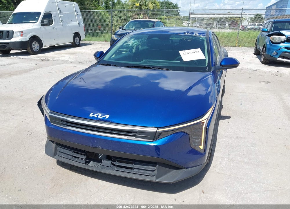 2025 KIA K4 VIN: 3KPFT4DE4SE021796