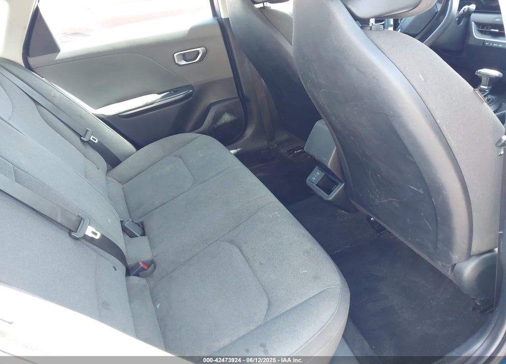2025 KIA K4 VIN: 3KPFT4DE4SE021796