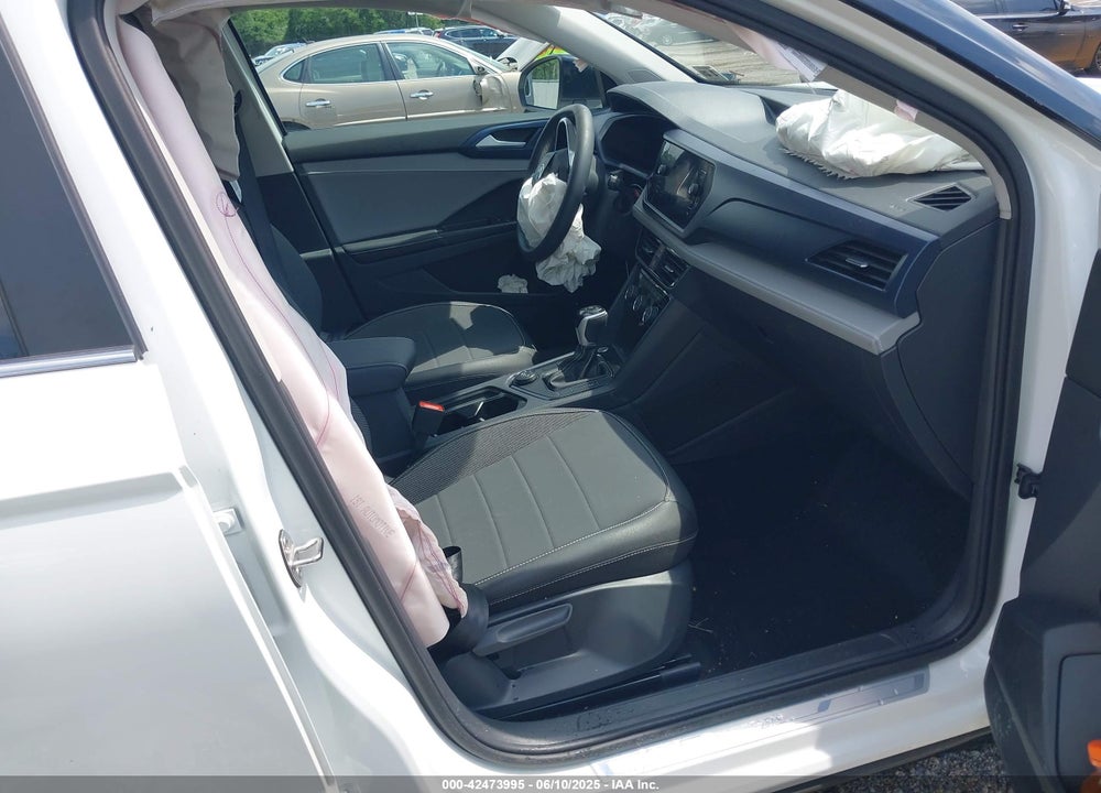 2024 VOLKSWAGEN TAOS VIN: 3VVVX7B23RM035104