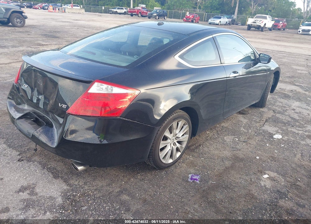 2010 HONDA ACCORD VIN: 1HGCS2B84AA008542
