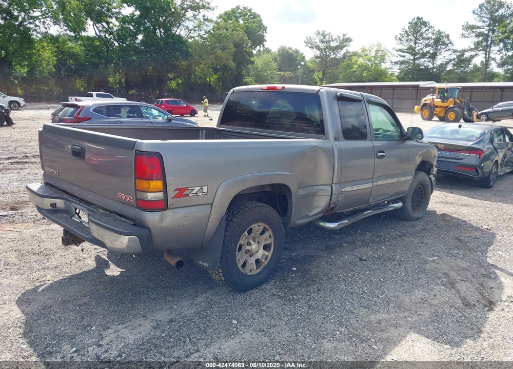 2007 GMC SIERRA 1500 CLASSIC VIN: 2GTEK19B471112518