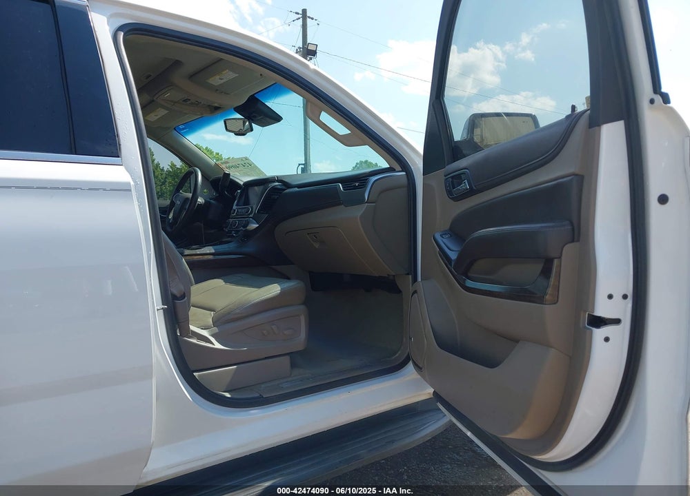 2016 CHEVROLET SUBURBAN VIN: 1GNSCHKC5GR408920