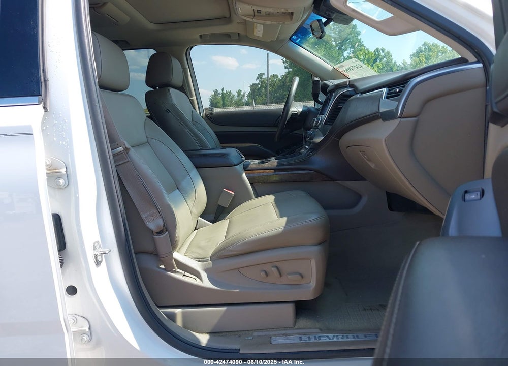 2016 CHEVROLET SUBURBAN VIN: 1GNSCHKC5GR408920