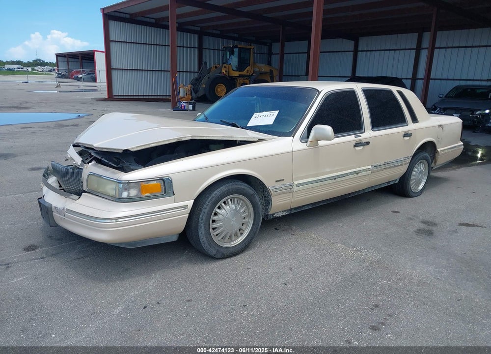 1996 LINCOLN TOWN CAR VIN: 1LNLM83W7TY634343