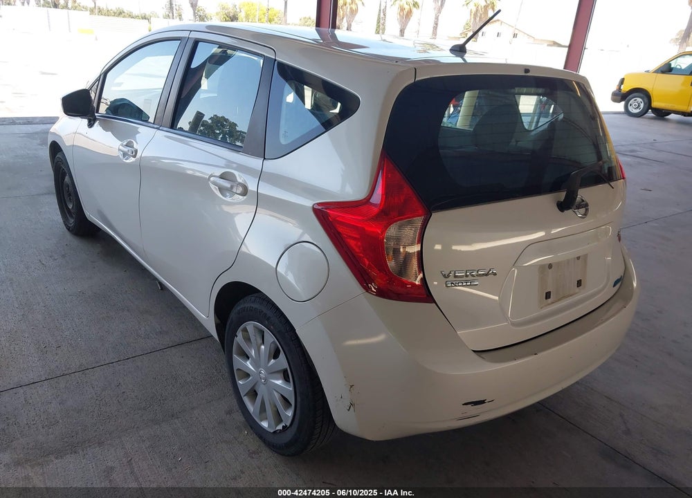 2015 NISSAN VERSA NOTE VIN: 3N1CE2CP0FL382371