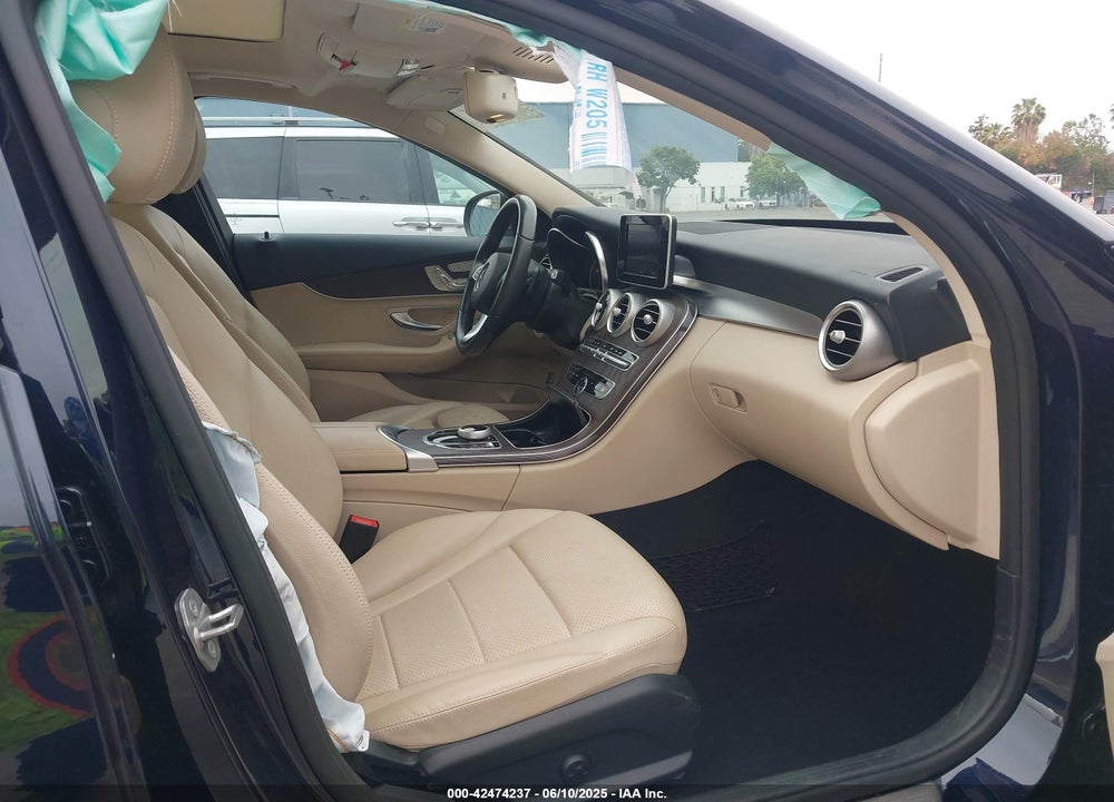 2018 MERCEDES-BENZ C 300 VIN: WDDWF4JB5JR416368