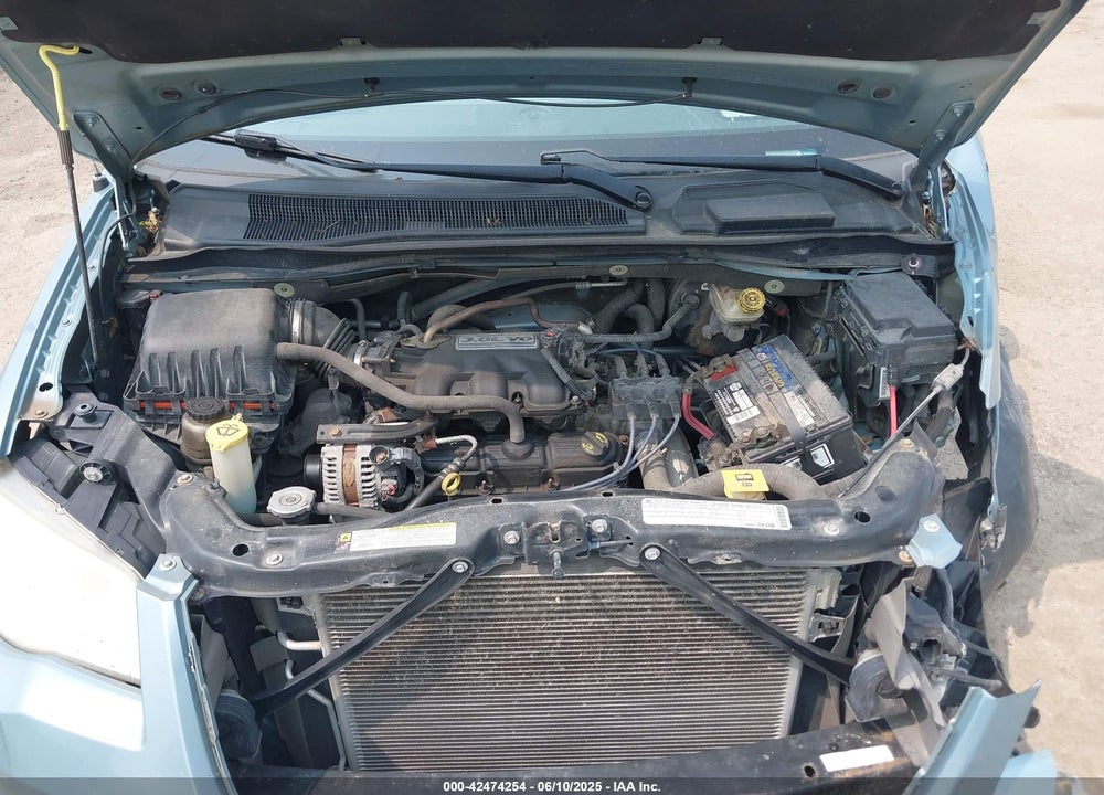2010 CHRYSLER TOWN & COUNTRY VIN: 2A4RR5D18AR300237