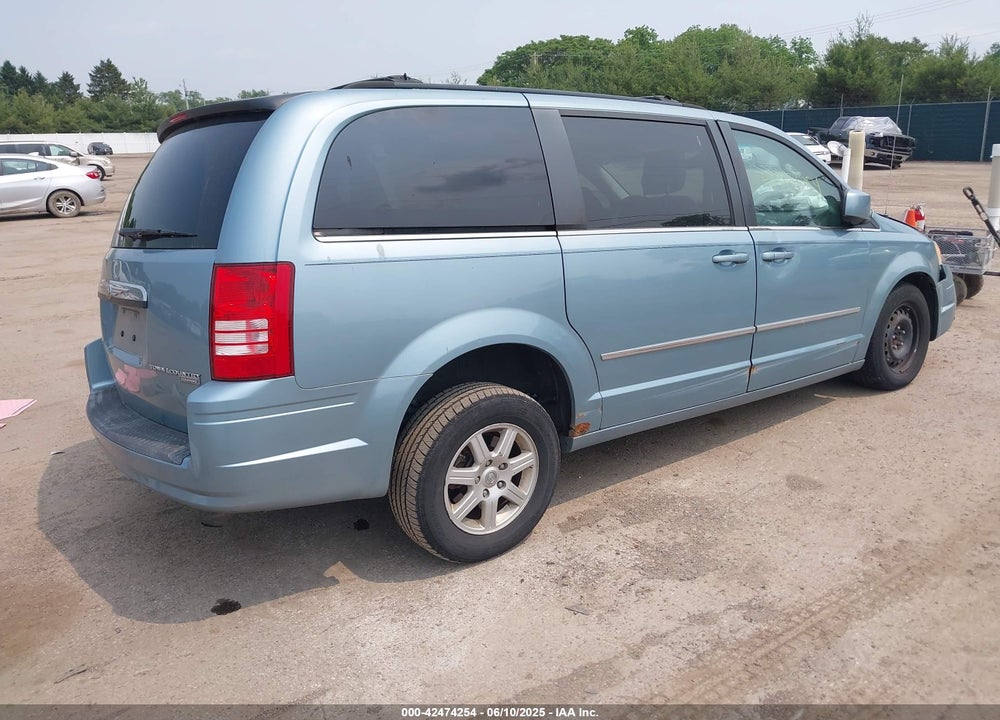 2010 CHRYSLER TOWN & COUNTRY VIN: 2A4RR5D18AR300237