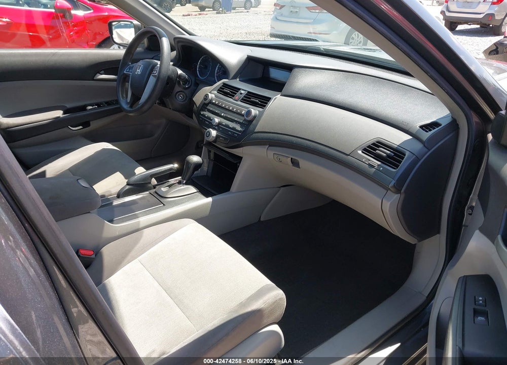 2008 HONDA ACCORD 2.4 LX-P VIN: 1HGCP26428A132120