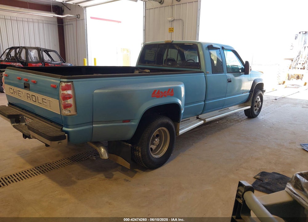 1993 CHEVROLET GMT-400 K3500 VIN: 1GCHK39N3PE242677