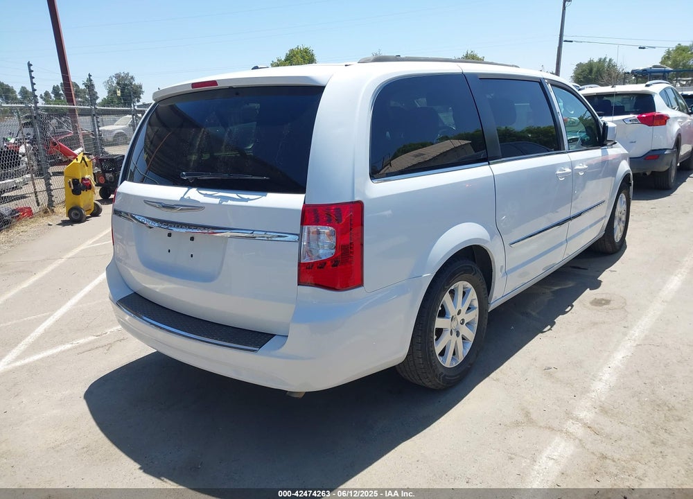 2015 CHRYSLER TOWN & COUNTRY TOURING VIN: 2C4RC1BG9FR563111
