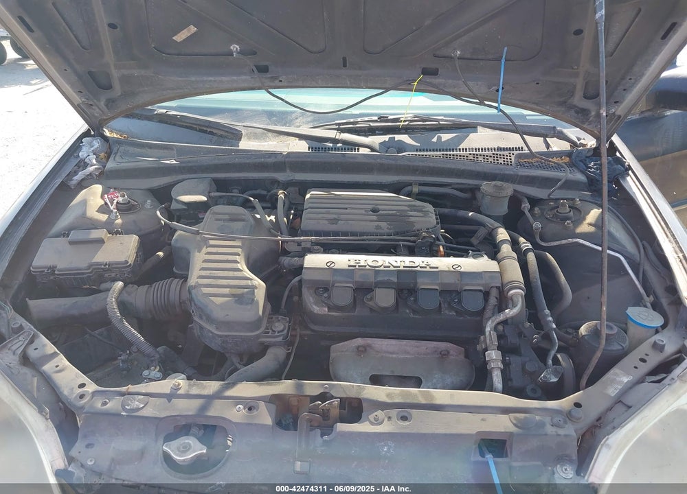 2001 HONDA CIVIC LX VIN: JHMES16531S008882