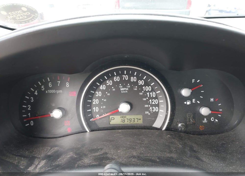 2009 KIA SEDONA VIN: KNDMB133396277095