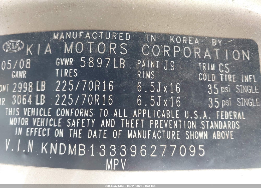 2009 KIA SEDONA VIN: KNDMB133396277095