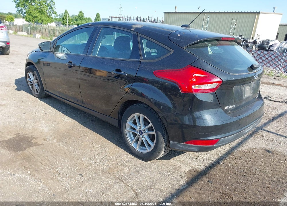 2015 FORD FOCUS SE VIN: 1FADP3K2XFL277491