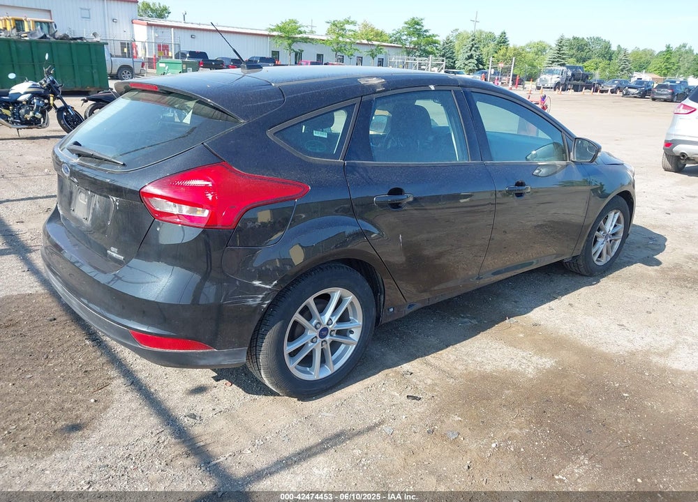 2015 FORD FOCUS SE VIN: 1FADP3K2XFL277491