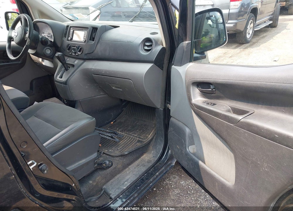 2013 NISSAN NV200 SV VIN: 3N6CM0KN1DK693683