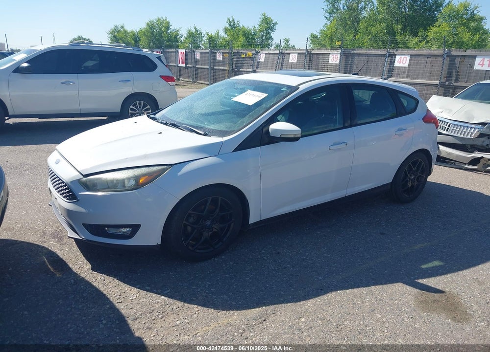 2015 FORD FOCUS SE VIN: 1FADP3K28FL287307