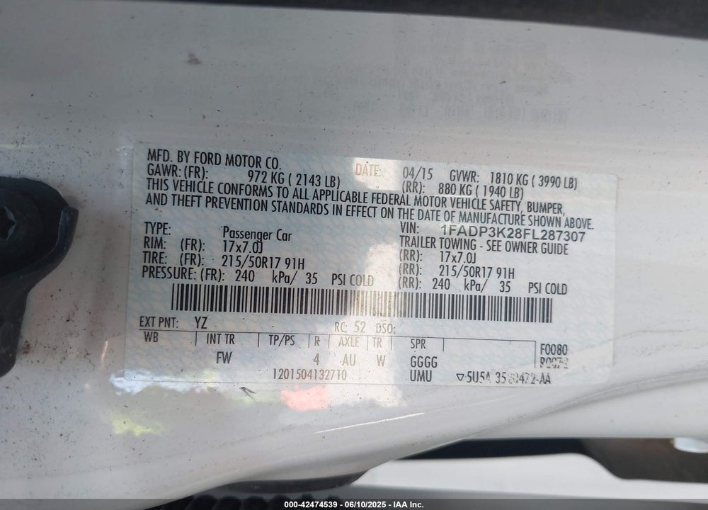 2015 FORD FOCUS SE VIN: 1FADP3K28FL287307
