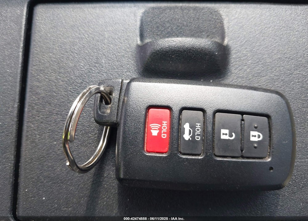 2012 TOYOTA CAMRY HYBRID VIN: 4T1BD1FK8CU002891