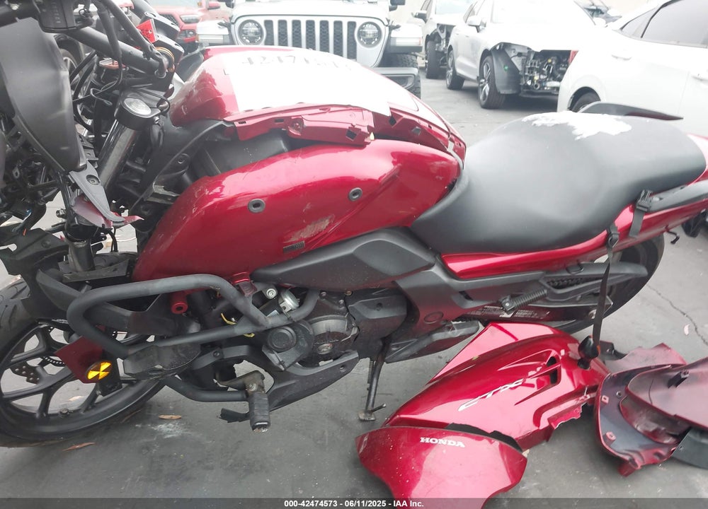 2018 HONDA CTX700 VIN: JH2RC6951JK400002