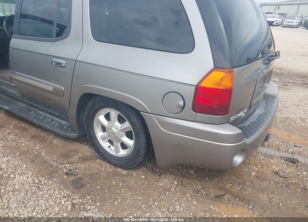 2005 GMC ENVOY XL SLT VIN: 1GKES16M956181012
