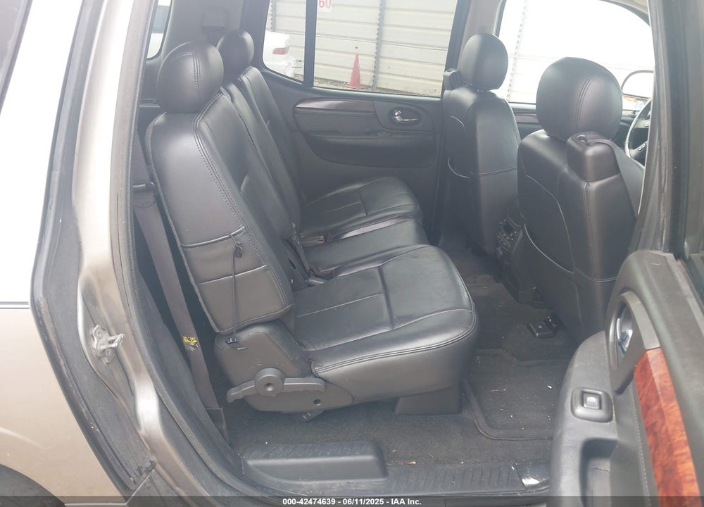 2005 GMC ENVOY XL SLT VIN: 1GKES16M956181012