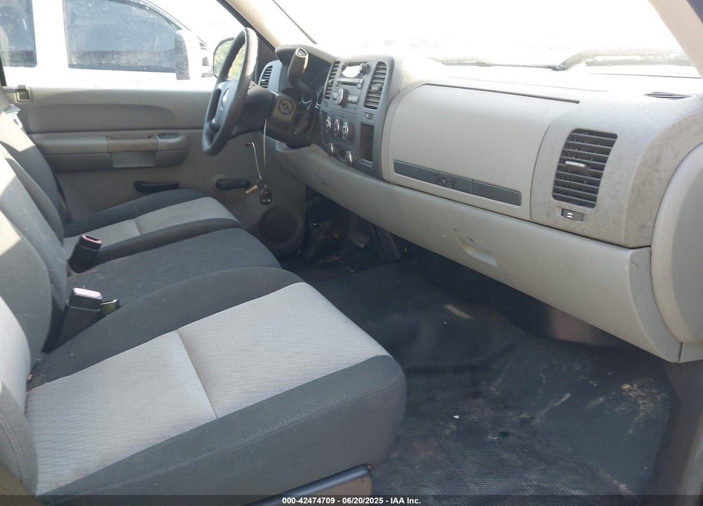 2008 CHEVROLET SILVERADO 1500 WORK TRUCK VIN: 1GCEC14XX8Z228623