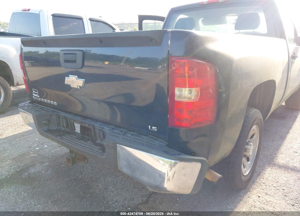 2008 CHEVROLET SILVERADO 1500 WORK TRUCK VIN: 1GCEC14XX8Z228623