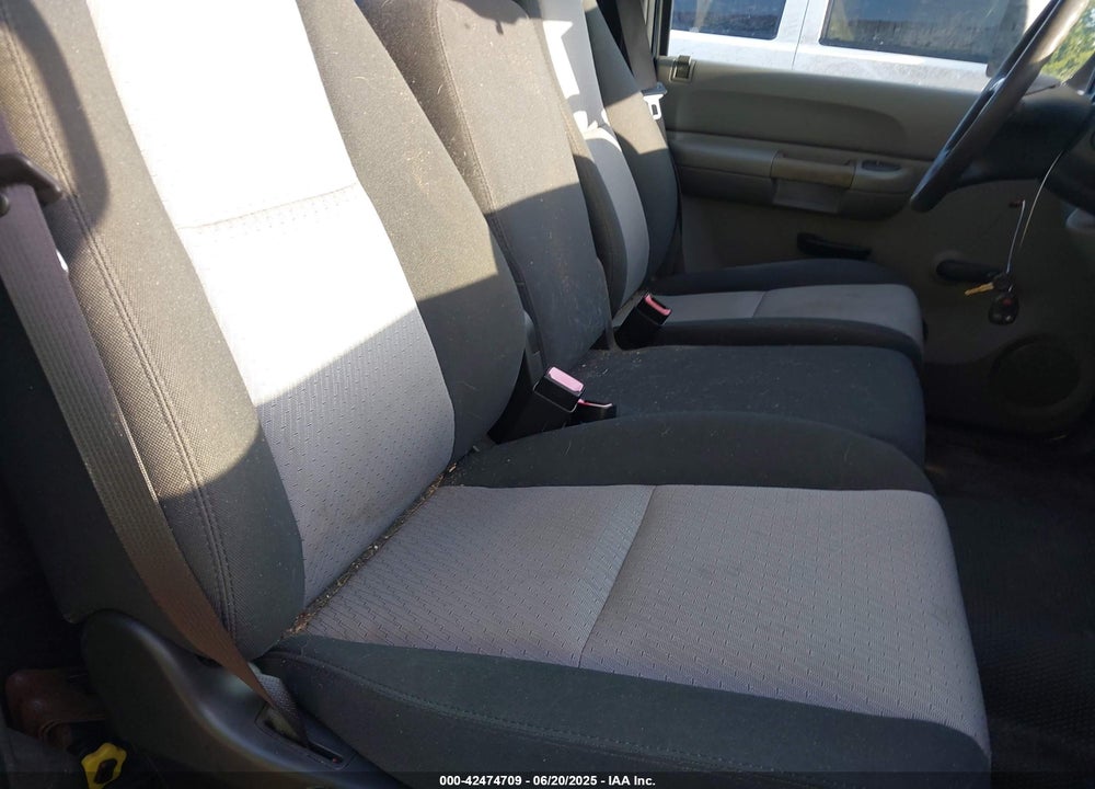 2008 CHEVROLET SILVERADO 1500 WORK TRUCK VIN: 1GCEC14XX8Z228623