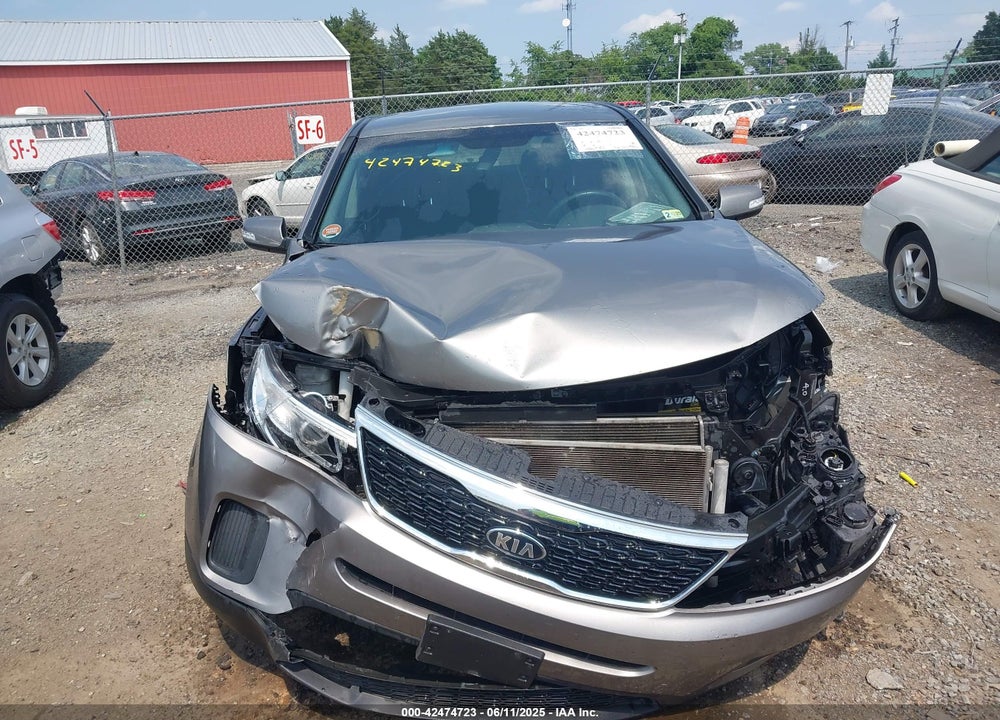 2014 KIA SORENTO VIN: 5XYKTCA64EG467525