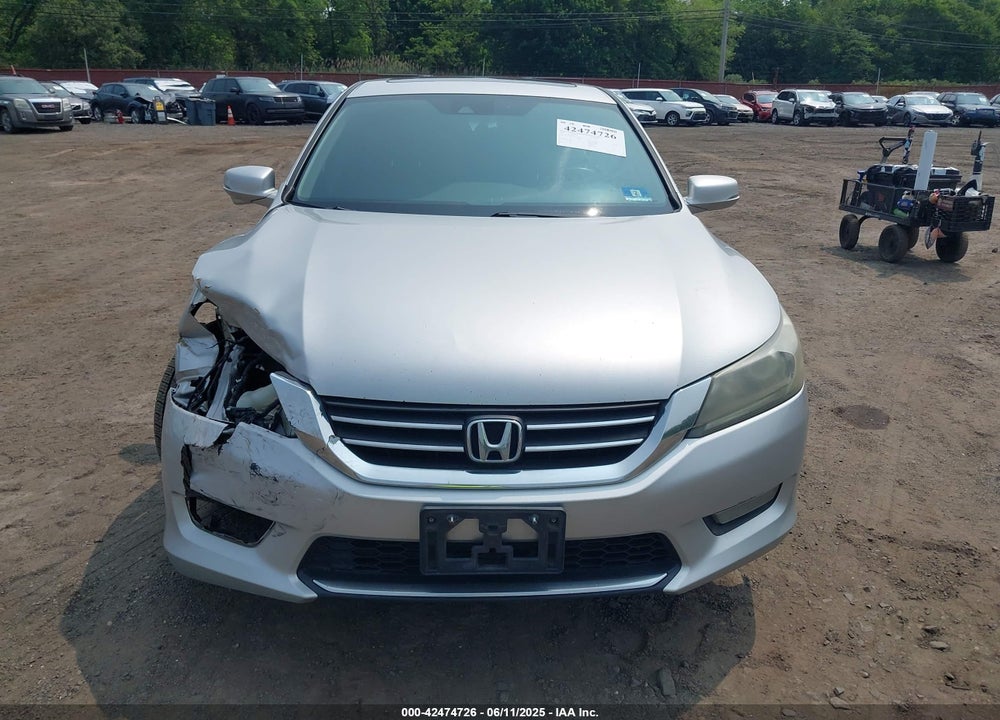 2014 HONDA ACCORD VIN: 1HGCR2F82EA136502