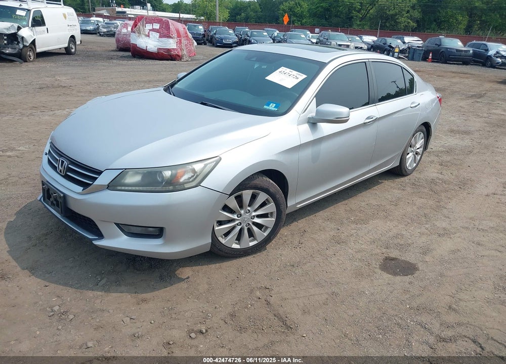 2014 HONDA ACCORD VIN: 1HGCR2F82EA136502
