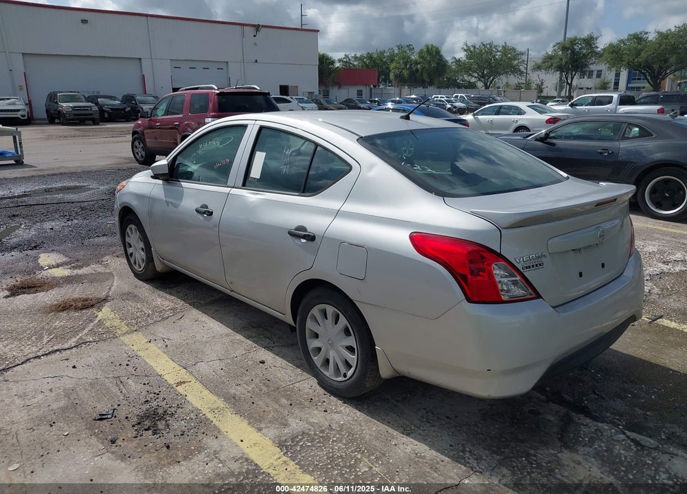 2019 NISSAN VERSA 1.6 S+ VIN: 3N1CN7AP8KL830401