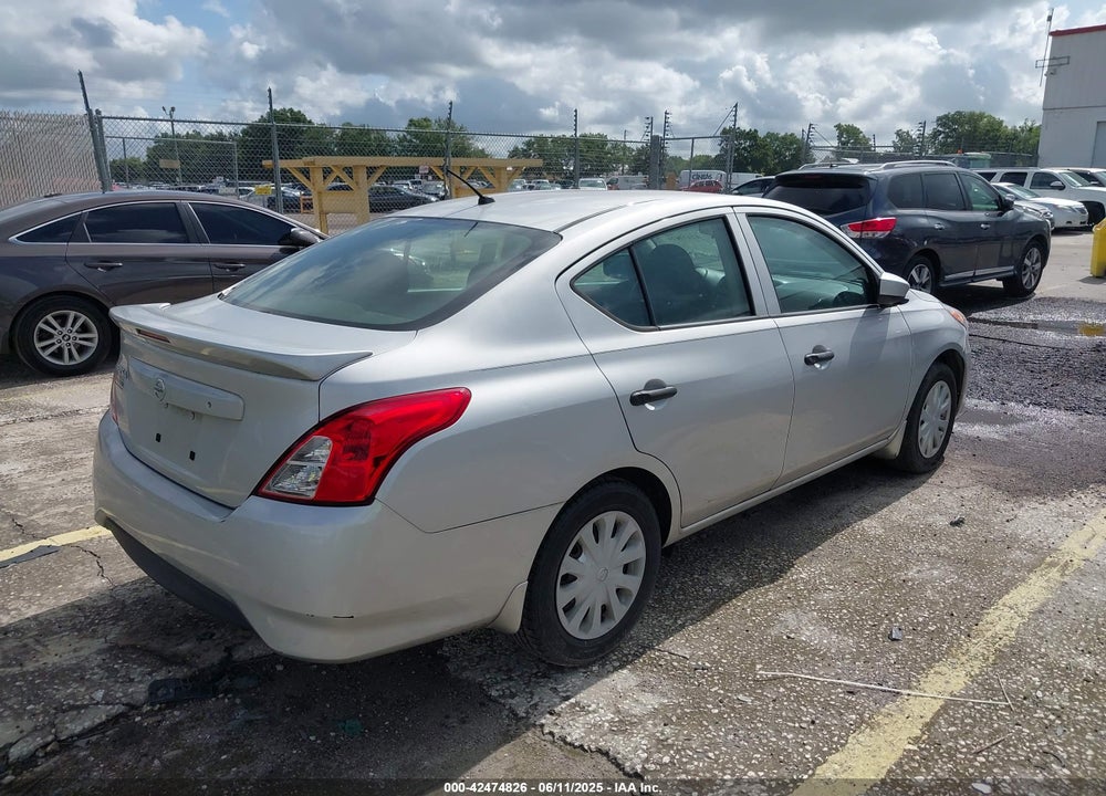 2019 NISSAN VERSA 1.6 S+ VIN: 3N1CN7AP8KL830401