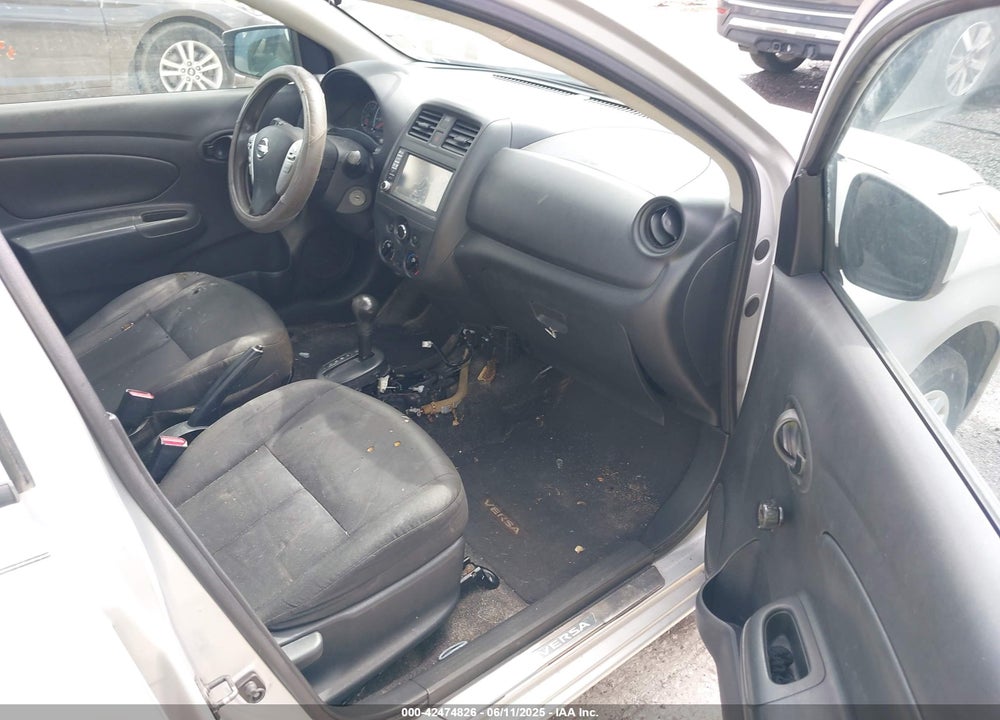 2019 NISSAN VERSA 1.6 S+ VIN: 3N1CN7AP8KL830401