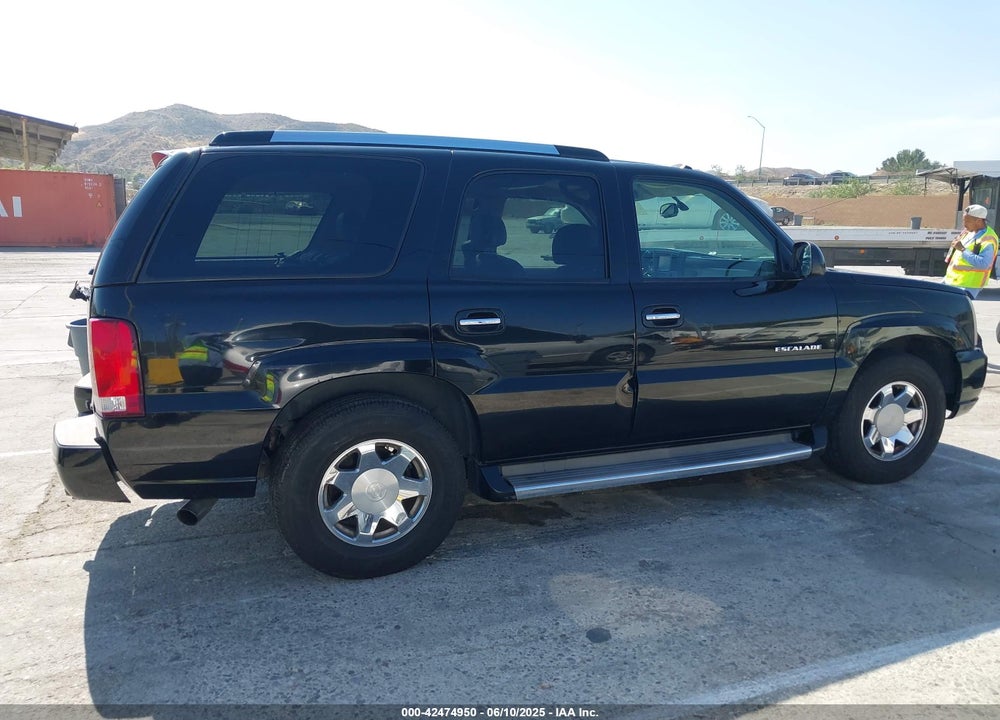 2005 CADILLAC ESCALADE STANDARD VIN: 1GYEC63T35R147108