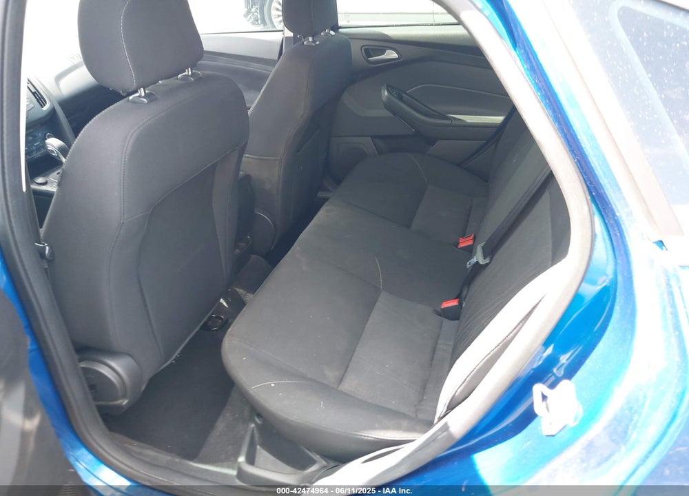 2018 FORD FOCUS SE VIN: 1FADP3FE8JL235284