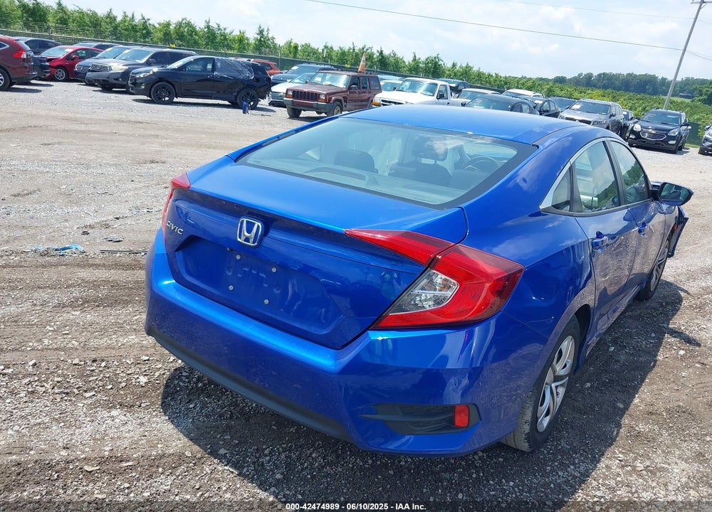 2017 HONDA CIVIC VIN: 19XFC2F58HE222031