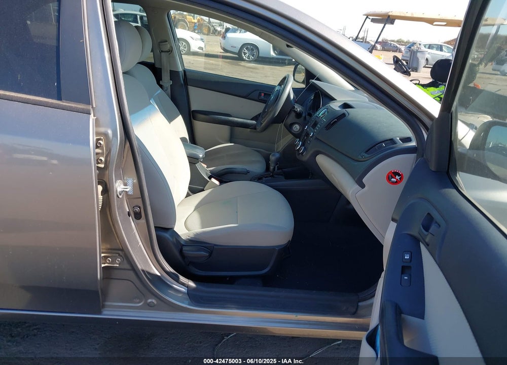 2010 KIA FORTE EX VIN: KNAFU4A29A5141656