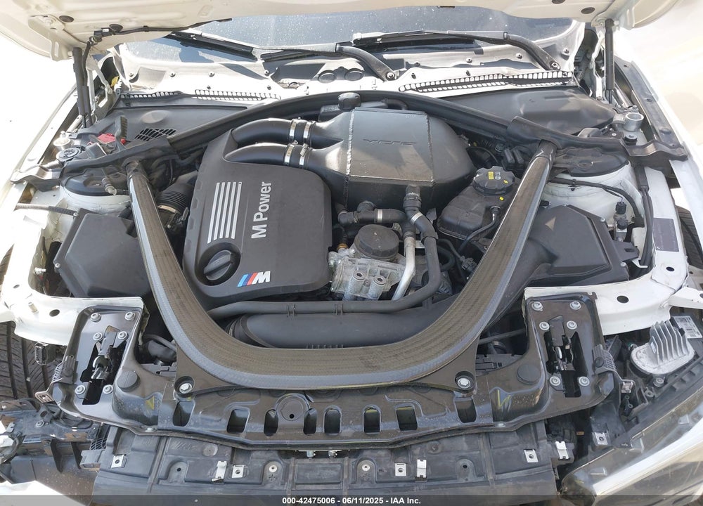 2016 BMW M4 VIN: WBS3R9C54GK336577