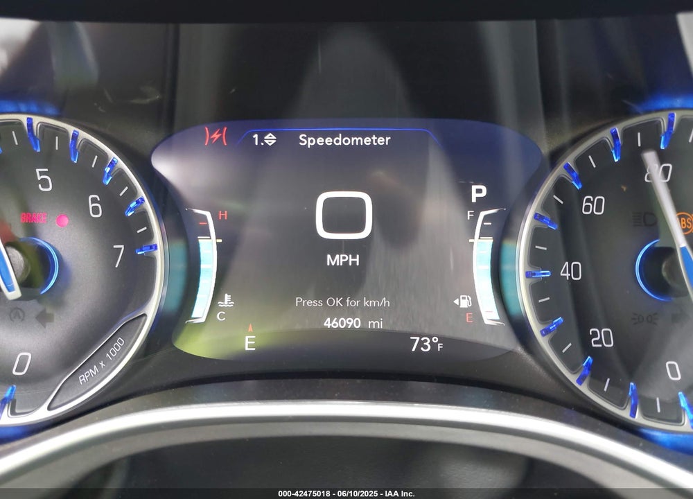 2024 CHRYSLER PACIFICA TOURING L VIN: 2C4RC1BG2RR149902