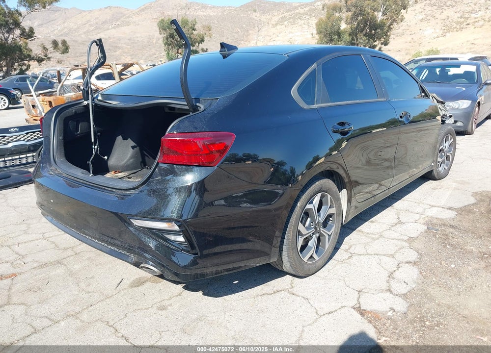 2020 KIA FORTE VIN: 3KPF24AD1LE232521